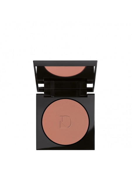 Diego_Dalla_Palma_Makeupstudio_T_1617814768_1.jpg