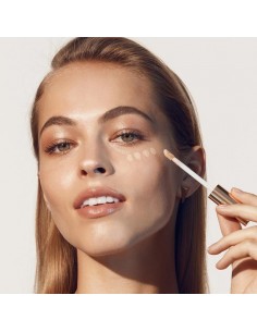 Estee Lauder Stay-In-Place... 2