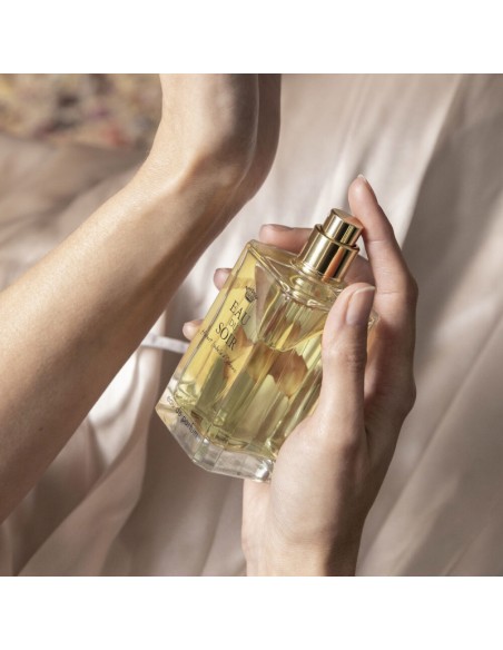 Sisley_Eau_Du_Soir_Eau_De_Parfum_1676714616_3.jpg