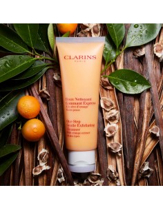 Clarins_Doux_Nettoyant_Gommant_E_1705662836_0.jpg 2