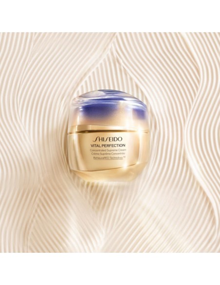 Shiseido_Vital_Perfection_Concen_1707134441_1.jpg