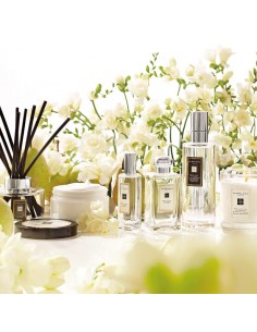 Jo_Malone_English_Pear_Freesia_L_1730911079_0.jpg 2