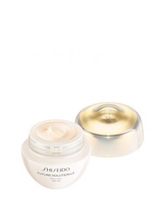 Shiseido_Future_Solution_LX_Tota_1738262089_0.jpg 2