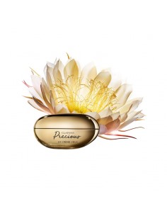 Clarins_Precious_La_Creme_Yeux_1_1764851721_0.jpg 2