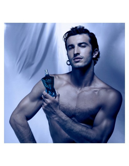 Jean_Paul_Gaultier_Le_Male_In_Bl_1770662324_2.jpg