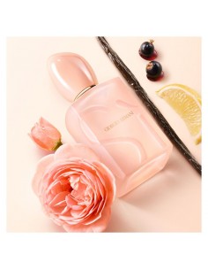 Giorgio_Armani_Si_Nude_Bloom_Eau_1776102951_0.jpg 2