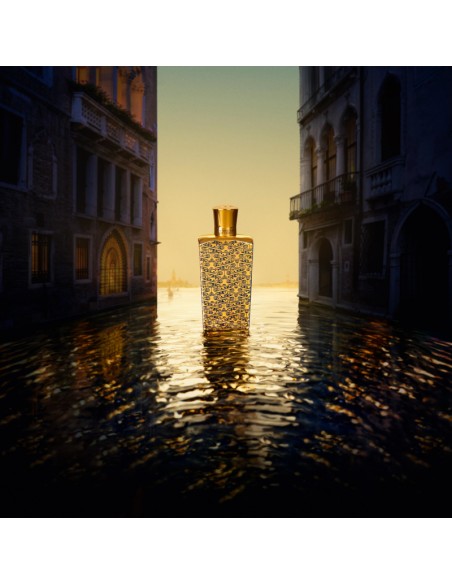 The_Merchant_Of_Venice_Gold_Rega_1784571178_1.jpg
